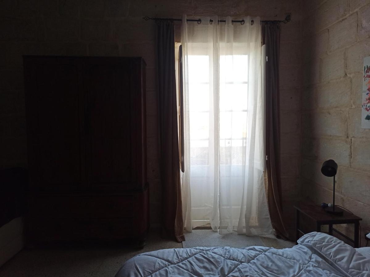 Beautiful Studio Apartment In Qormi Malta エクステリア 写真