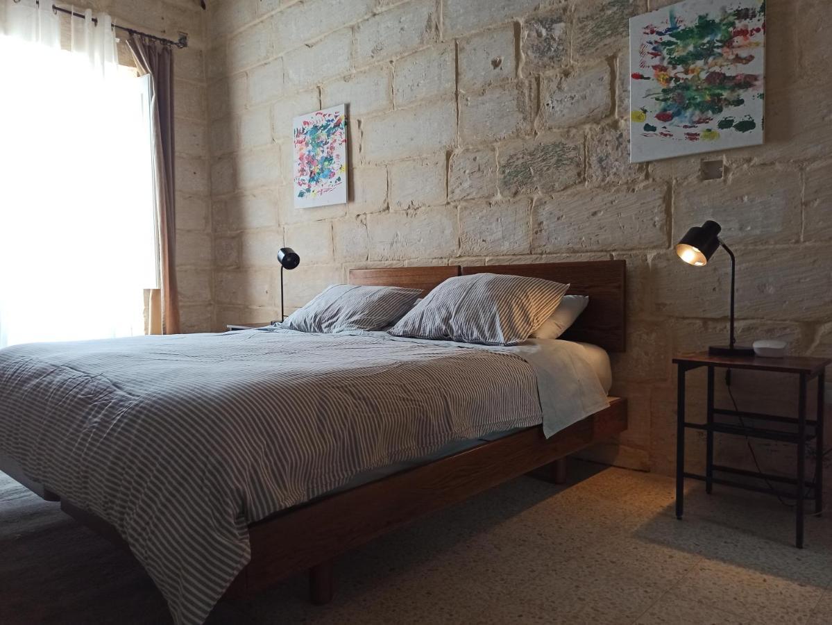 Beautiful Studio Apartment In Qormi Malta エクステリア 写真